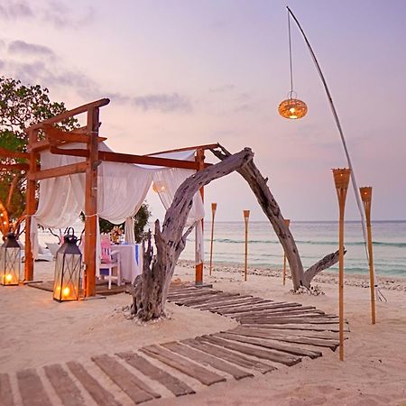 Gili Eco Villas Джили Трауанган Екстериор снимка